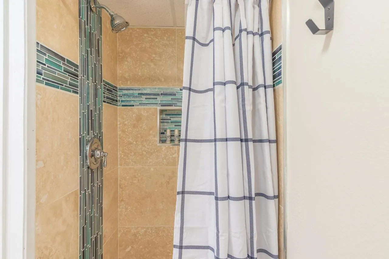 Otel Kona Islander Inn 112 Kailua-Kona